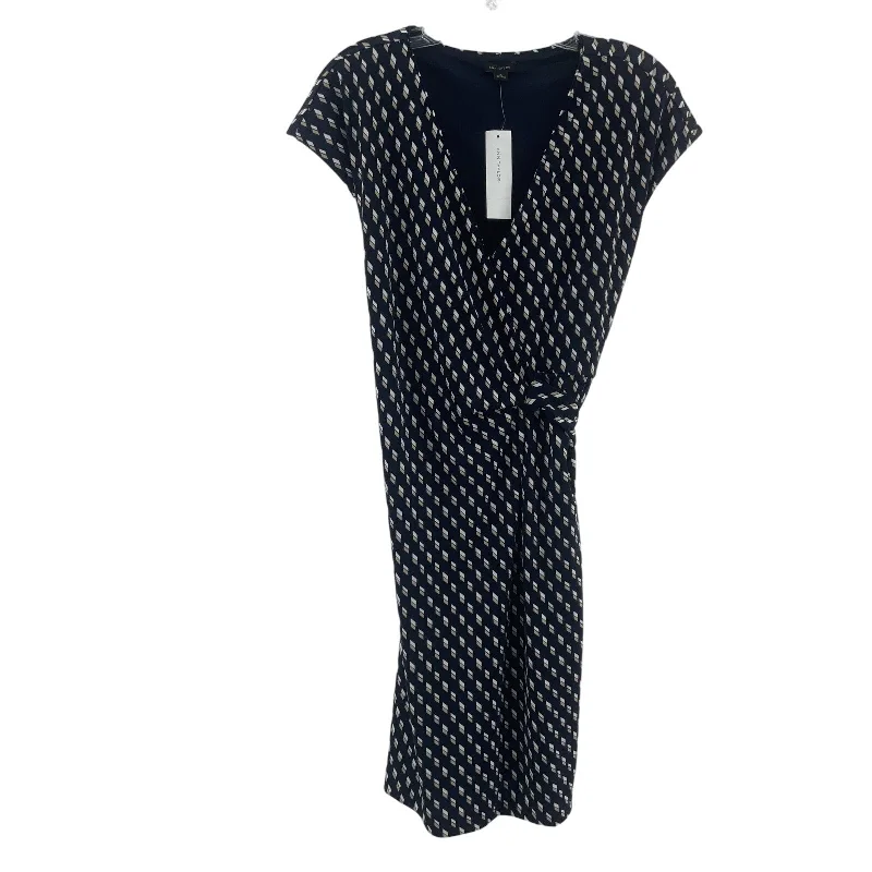 Ann Taylor Navy Blue Print Wrap Dress Women’s Size 6 NWT Midi Polyester Blend Elegant Midi Look